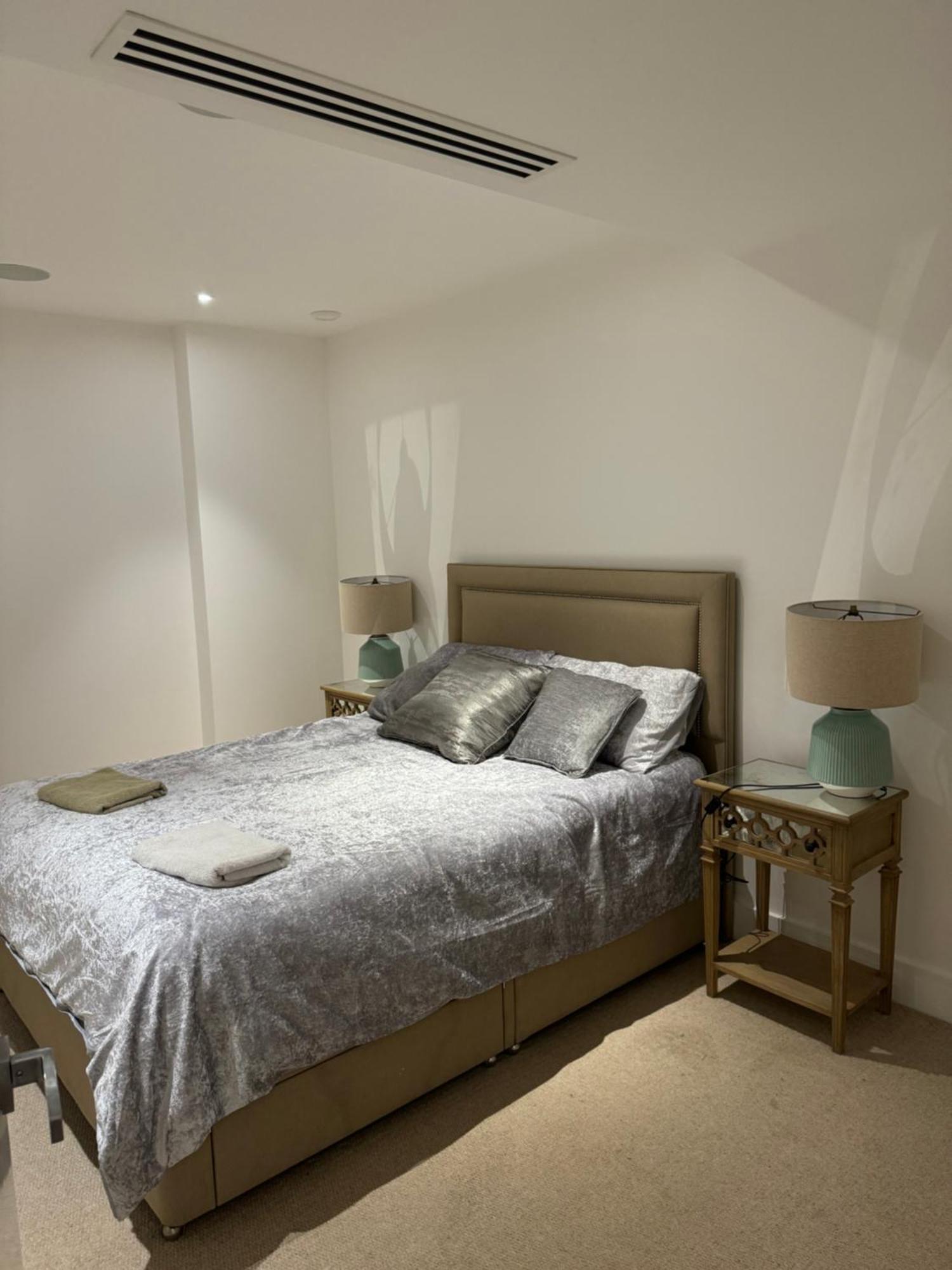 2 Bed 2 Bath - Amazing Views Of London And River Thames Bagian luar foto